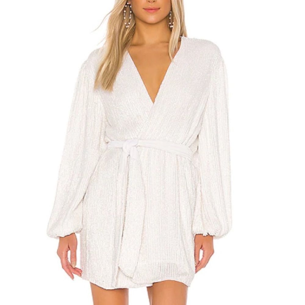 Nwt Retrofete Gabrielle Robe In Moonglow White Xs Revolve